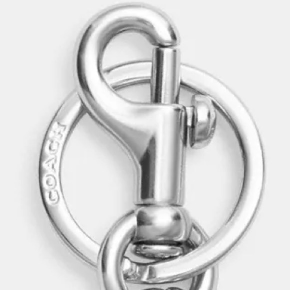 Coach NWT Heart Pouch with Rivets Coin Purse - Picture 2 of 7